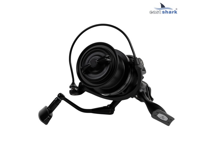 Катушка EastShark CFR 9000 с байтраннером 6+1BB 4.6/1